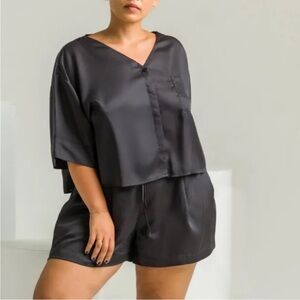 Ettitude Black Sateen 100% Bamboo Sleep Short Sleeve Button Up Top Size L/XL